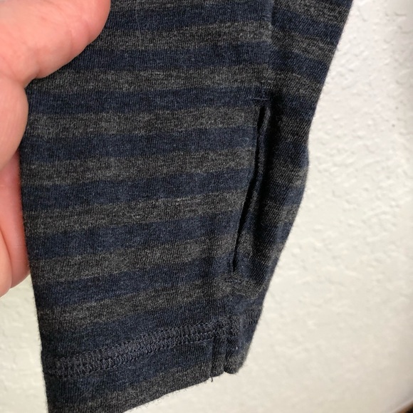 Cabi Odyssey gray navy stripe turtleneck knit tunic top size Extra Large XL 3225 - Picture 14 of 16